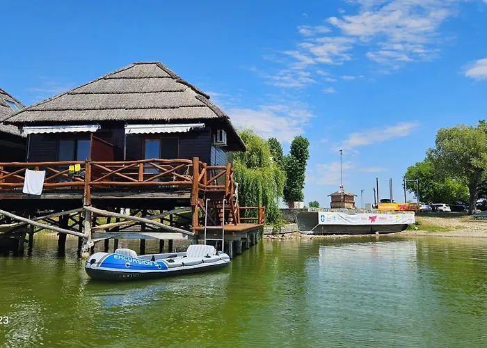 Houseboat Slnecne Jazera, 1 * 塞内奇