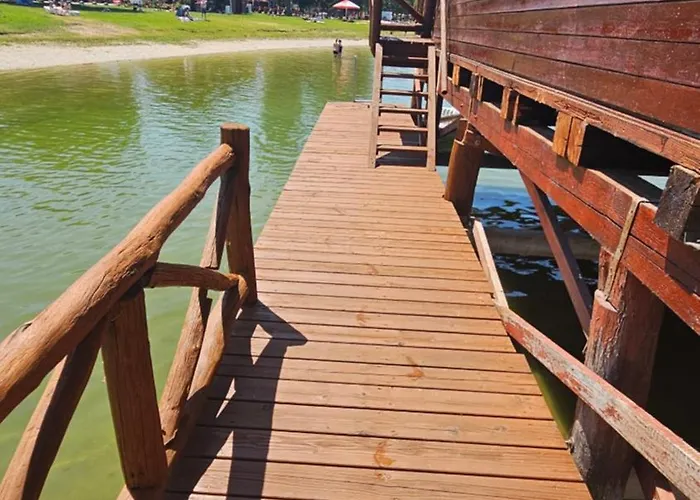 公寓 Houseboat Slnecne Jazera, 1